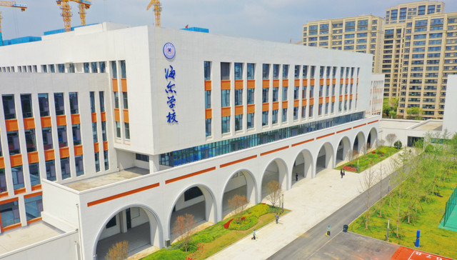 建学校、做教育硬件，家电品牌海尔兄弟加码教育业务