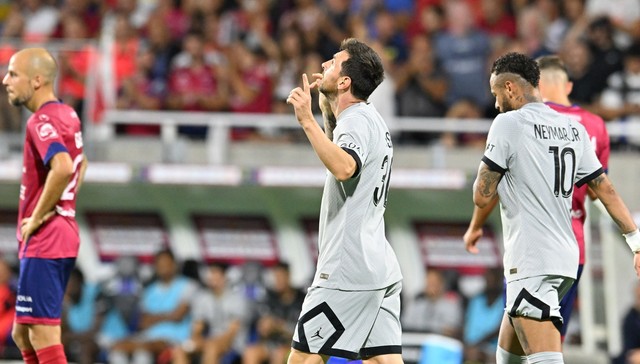 梅西无缘金球奖30人候选，C罗也没保住两人霸榜的欧足联最佳