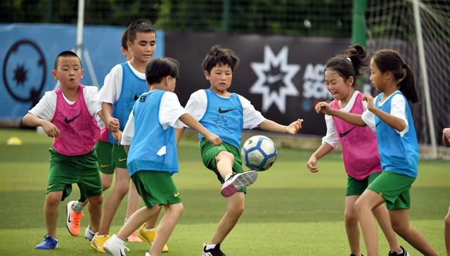 小众运动轮流爆火，学生体育课仍在期待重视度