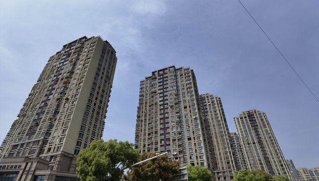 7月楼市再探底，政策工具箱还需“用足用好”