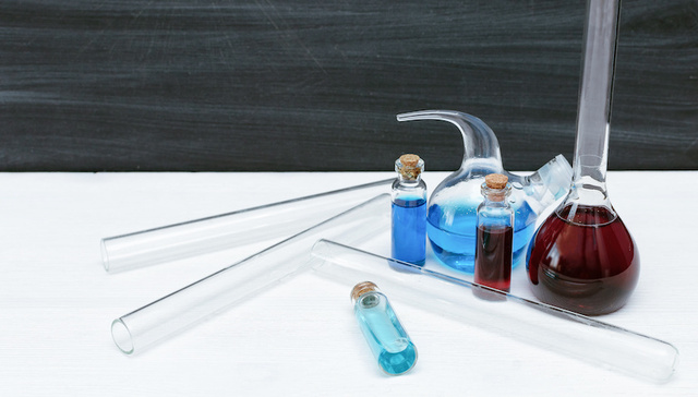 磷酸铁锂,西陇科学,宁德时代