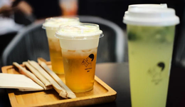 喜茶們跌倒，供應(yīng)商吃飽