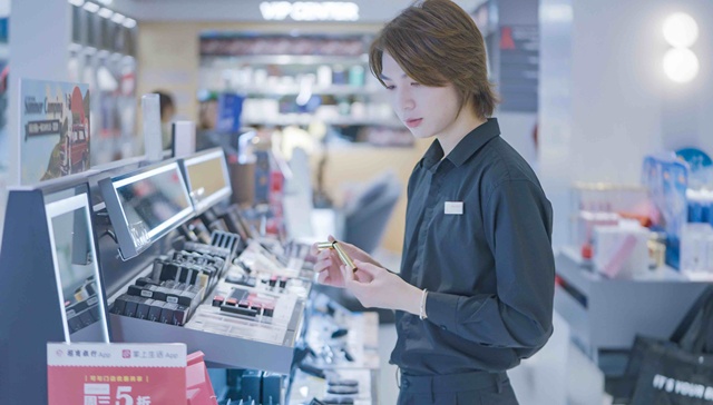 我在山西小城做导购，凭什么能成为公司的全国销冠？