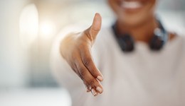 国家再发文严禁新冠歧视：不得擅自非法查询核酸检测结果