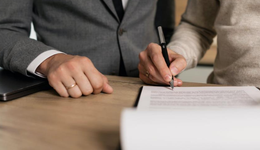 險(xiǎn)企評(píng)級(jí)進(jìn)一步細(xì)化，誰(shuí)在新規(guī)之下“乘風(fēng)破浪”？