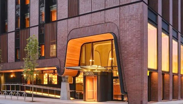 新酒店 | 加拿大首家 Ace Hotel 开业，红砖下的设计延续多伦多的艺术气息