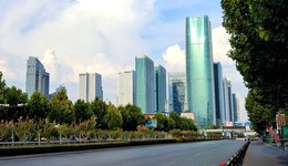 義烏今起解除靜默管理：機場鐵路正常出行，一企一策恢復(fù)生產(chǎn)