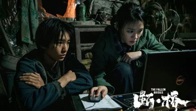 暑期档大纪录：爱情片见底，科幻片崛起