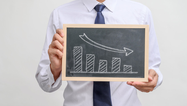 疫情影响直营门店收入，倍轻松上半年净亏损3500万元