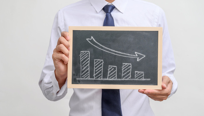 疫情影响直营门店收入，倍轻松上半年净亏损3500万元