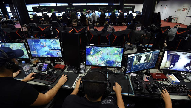 电厂｜从百花齐放到寒冬凋零 游戏直播行业等春来