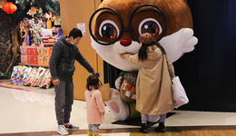 三只松鼠：上半年營收下降21.80%，董秘辦稱過去十年缺乏核心能力的沉淀