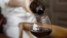 资金危机爆发，威龙股份断臂或也难求生