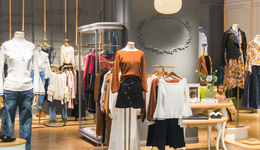 “炒股”赚少亏多，茂业商业上半年净利遭腰斩