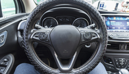 昔日“国产神车”ST众泰如何复活？大股东铁牛集团破产，还欠近140亿没还