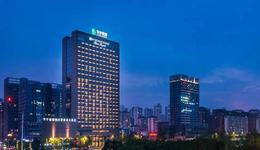 引进人才，接手融创项目股权，重庆房企华宇低调扩张