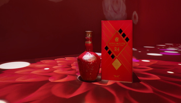 以干邑桶过桶熟成，皇家礼炮24年苏格兰威士忌正式发布 | 发现新酿