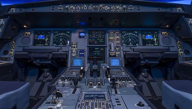 法航两名飞行员驾驶途中打架斗殴，已被勒令停飞