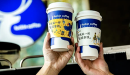 刚刚爬起来，瑞幸就准备“沉”下去