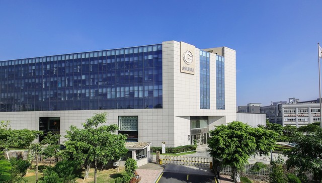 主营产品收入下滑，金牌厨柜切入厨电、阳台卫浴等小众业务