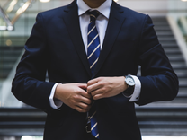 大师远去，日本商界何去何从？