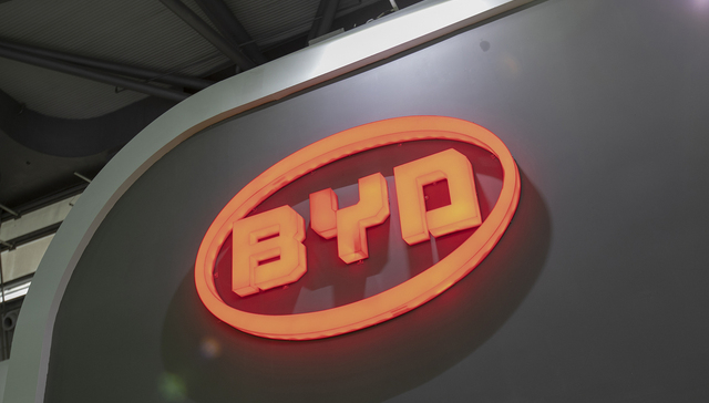 Berkshire Hathaway sells BYD shares for 1st time