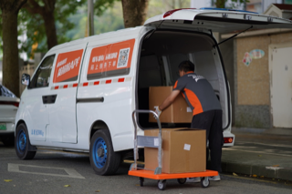 货拉拉上线“安心运”计划  多项措施保障司机运费