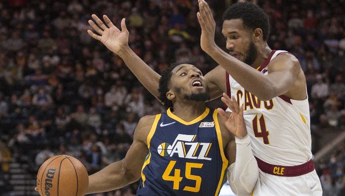 米切尔转战东部，NBA球鞋代言阵容再洗牌