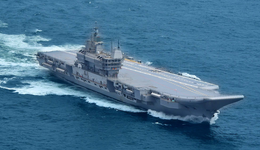 印度首艘国产航母服役，但仍不具备完全战斗力