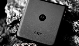 困于“性價比”，摩托羅拉能講好折疊屏的故事嗎？