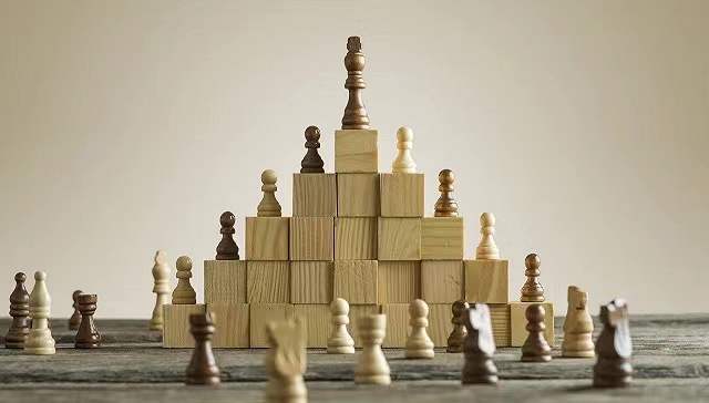 券商投行业务上半年厮杀激烈！中信证券收入再夺魁，“三中一华”头部格局被打破