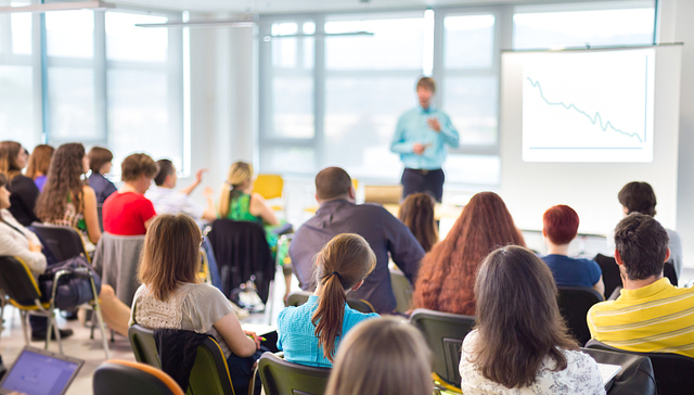 高校教师调研：大学工作十年以内教师就业满意度最高，薪酬福利最具吸引力