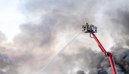 理想為什么急了？