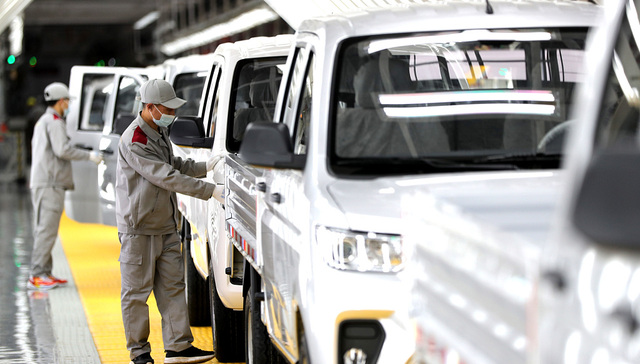 汽车制造商布局新能源轻卡