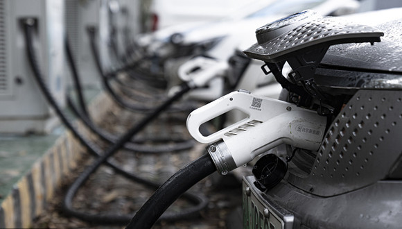 连续三个月增长，国内磷酸铁锂电池市占率再次超60% | 动力电池月度排名⑪