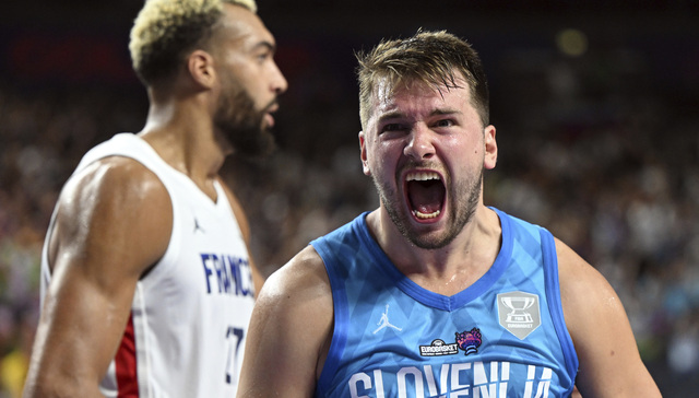 NBA群星在欧洲杯“神仙打架”，美国男篮止步美锦赛4强