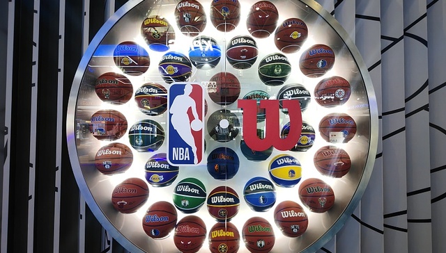 福布斯最有价值前50名NFL独占30席，NBA考量扩军捞金