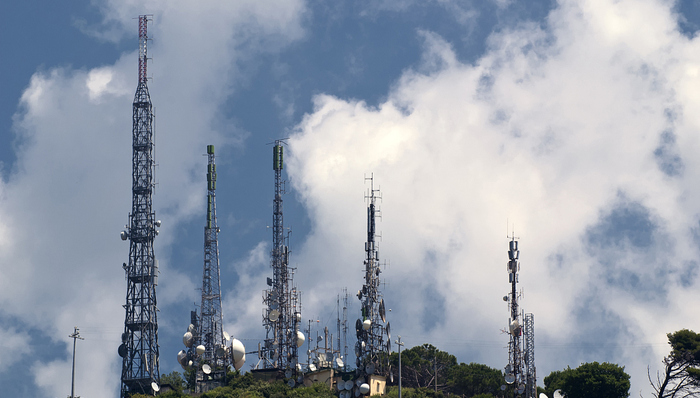 IPO雷达 | 成立以来累计亏损79.2亿元，信科移动凭什么和华为、中兴掰手腕？