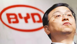 巴菲特首次减持比亚迪，但王传福的腰杆却更直了