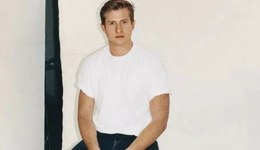 Burberry下一任创意总监会是谁？