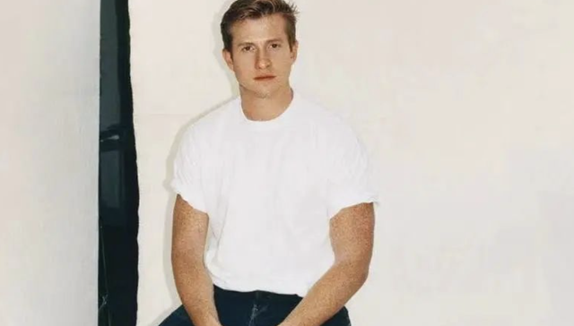 Burberry,时尚,消费,人事变动,投资