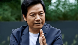 被“逼”造車、堅(jiān)持自己發(fā)微博，雷軍凡爾賽背后，小米既喜且憂