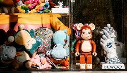 潮玩品牌的“救命稻草”：去海外，清庫存？