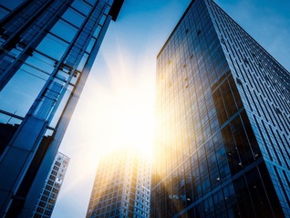 第三家金控揭牌，招融投资更名招商金控，风险并表及参股重要性机构670家，招商局金融业务上半年末在管规模19万亿