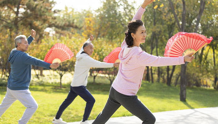 【深度】养老金融赛道四大产品集结，你的养老钱交给谁打理更安心？