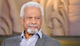 “一个不够复杂的作家可能是有问题的”：2021诺奖得主古尔纳长篇小说亮相中文世界