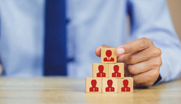 空缺一年多后长城资产迎来新总裁， 51岁副总向党“转正”