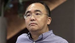 先賣后買，湖北首富穩(wěn)住千億卓爾系？