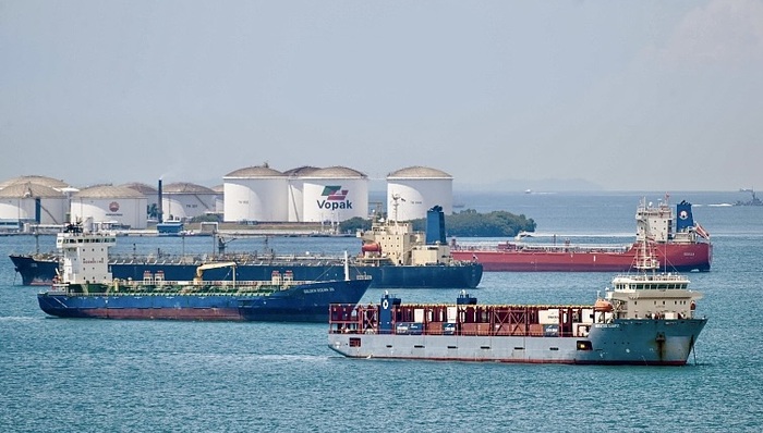 油轮涨势带飞行情，航运板块逆势飘红