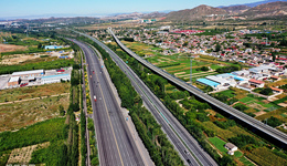 國(guó)常會(huì)：在第四季度將收費(fèi)公路貨車(chē)通行費(fèi)減免10%